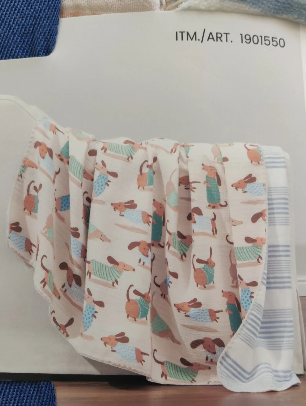 New!Artist Collection Cotton Gauze Throw with Plush Reverse Dachshund Dog Y2K